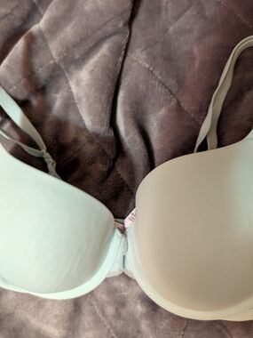 Victoria's secret Light Mint Tshirt Lightly Lined Bra